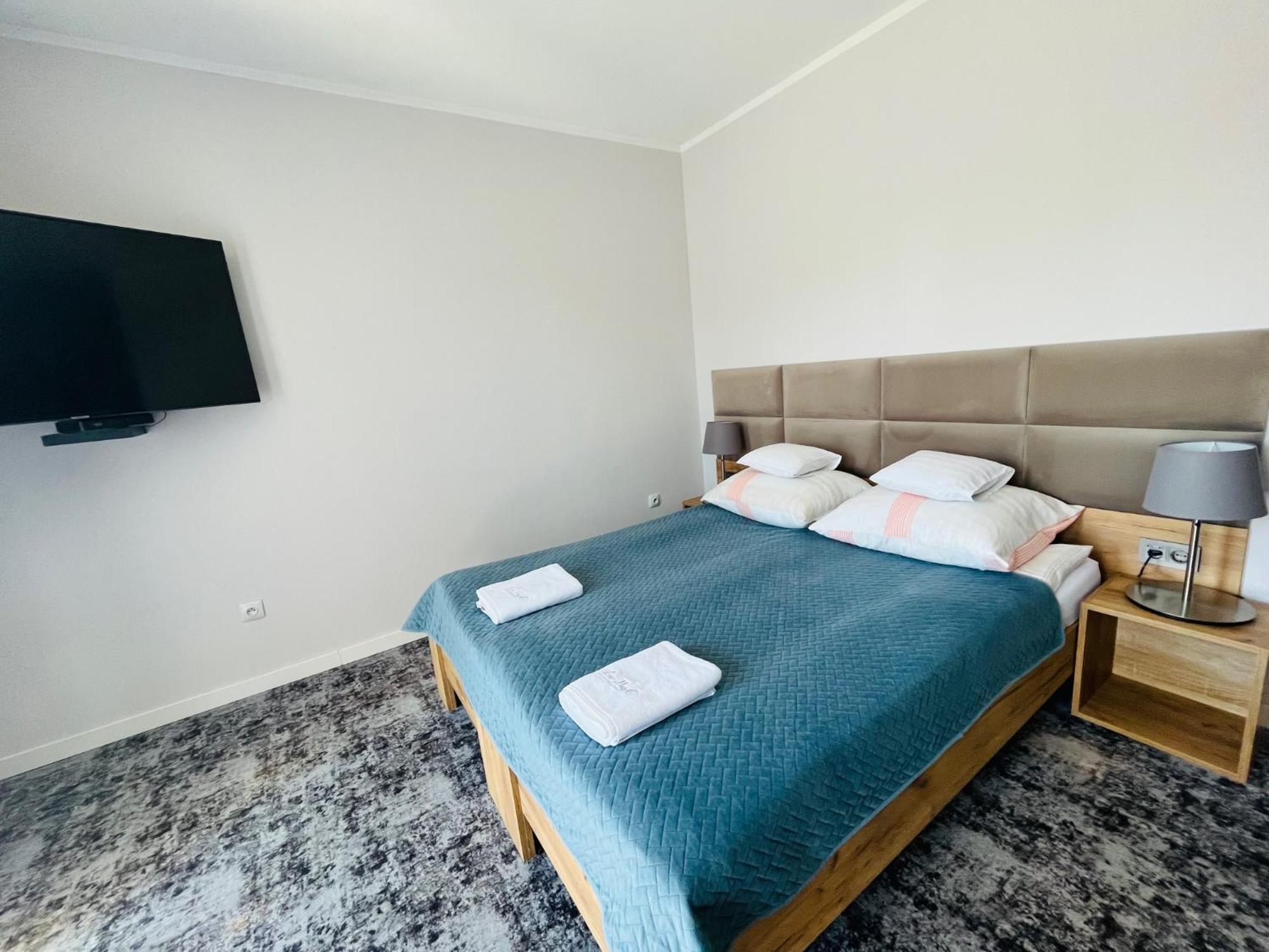 La Park Aparthotel Kudowa-Zdrój Buitenkant foto